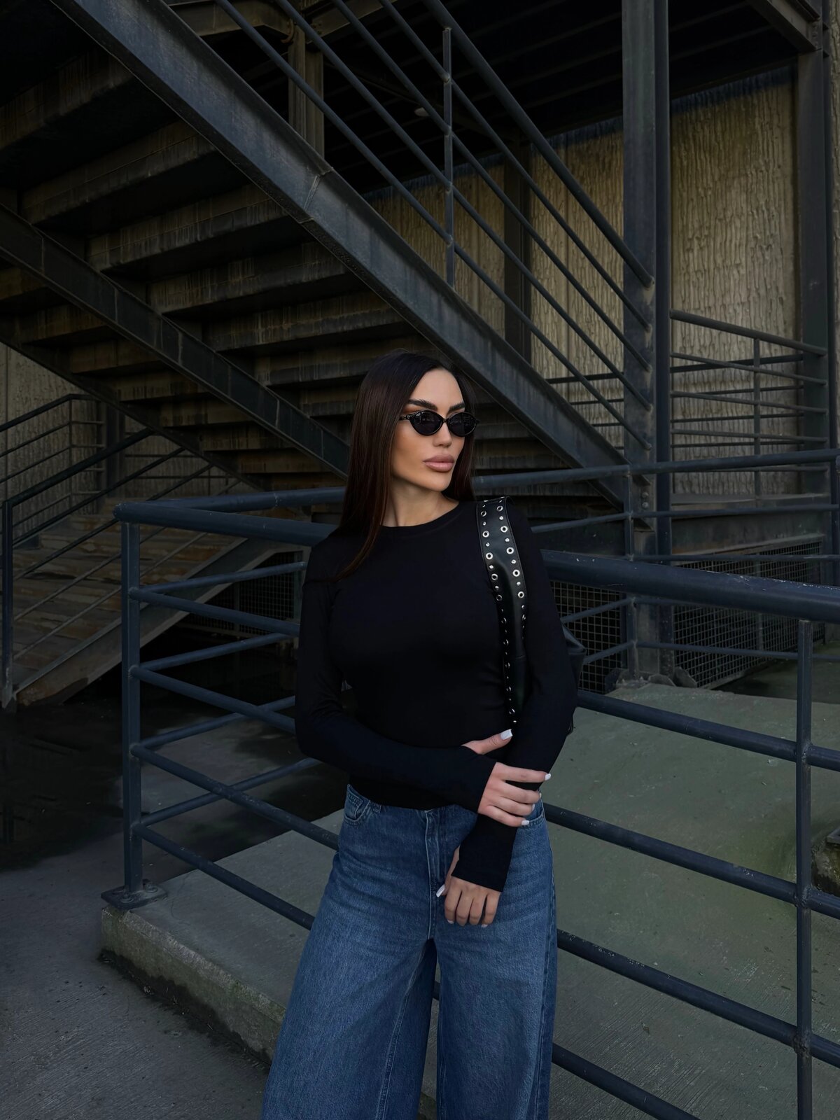 Bisiklet Yaka Parmak Detaylı Oysho Kumaş Bluz